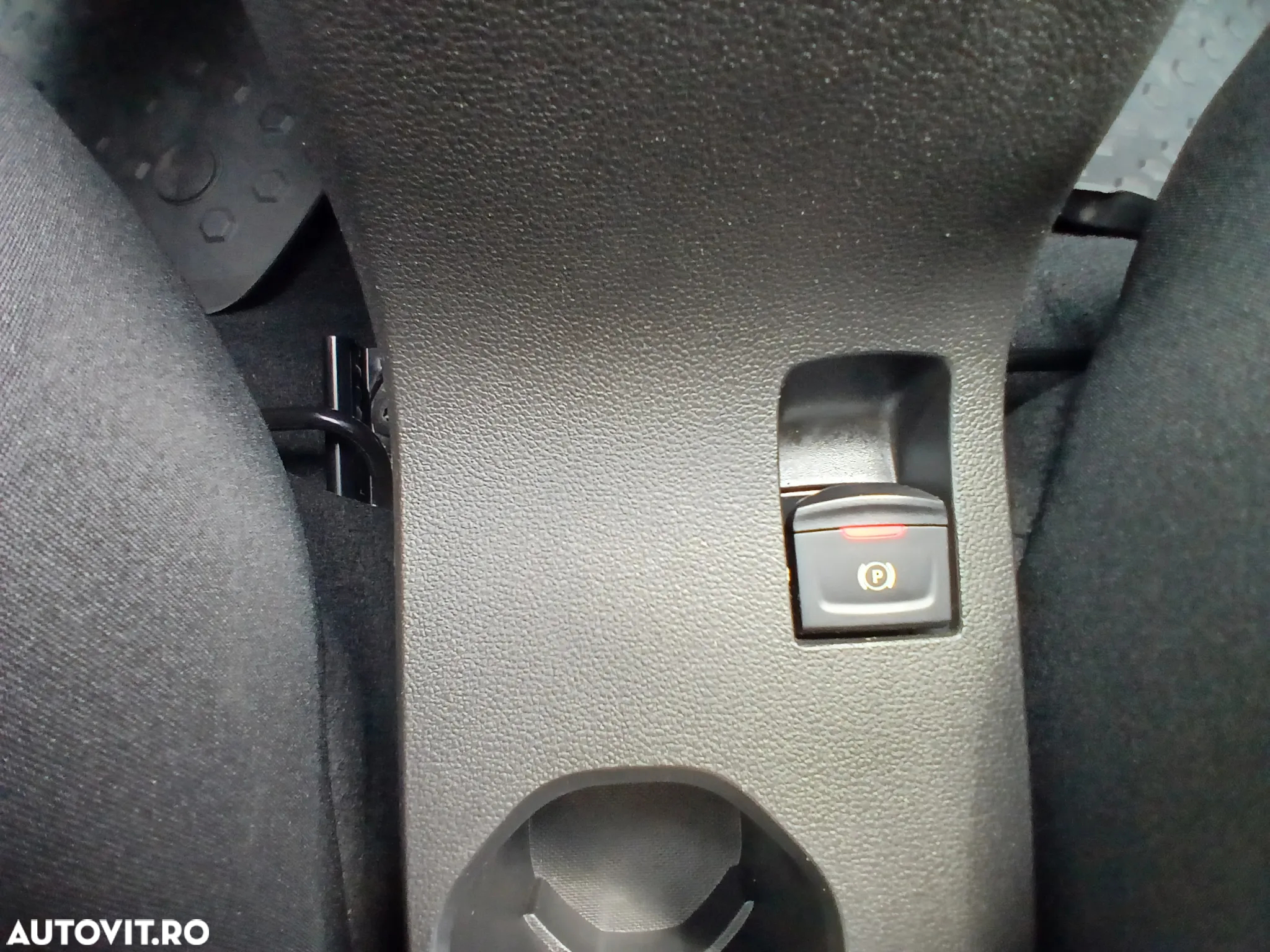 Dacia Sandero Stepway TCe 90 MT6 Comfort - 12