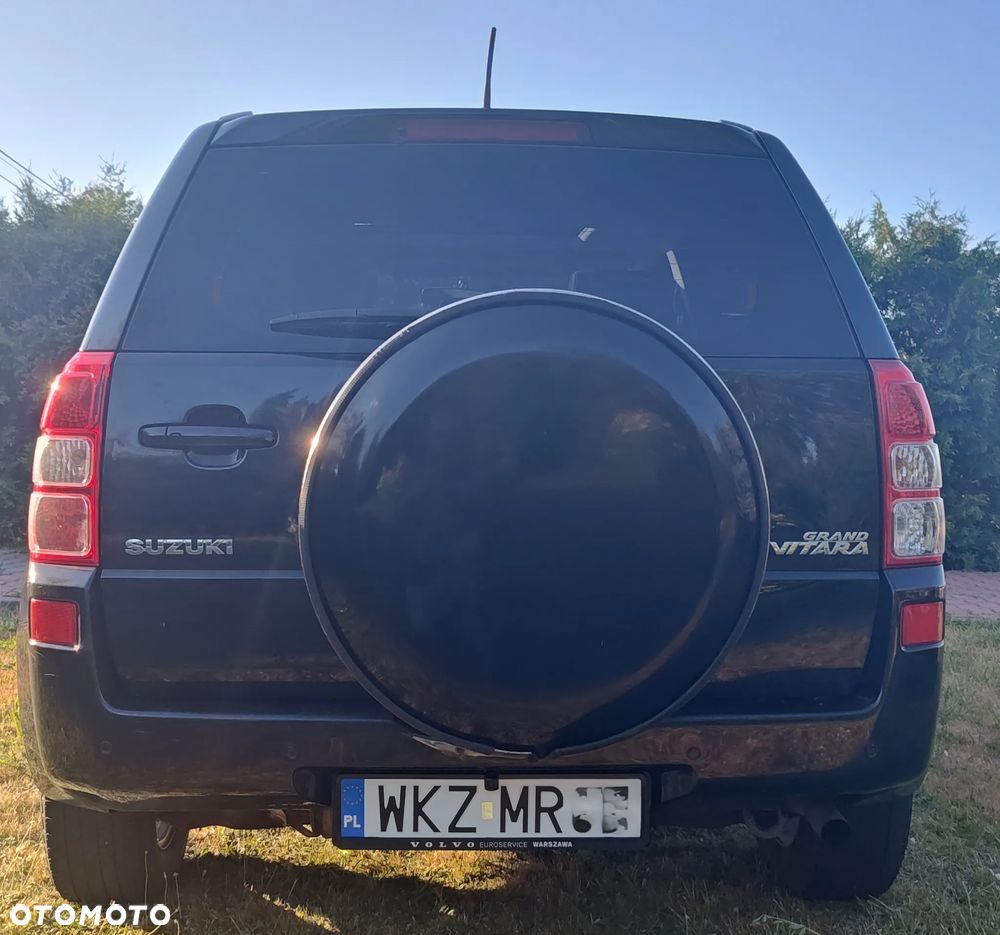 Suzuki Grand Vitara 2.0 De Luxe - 8