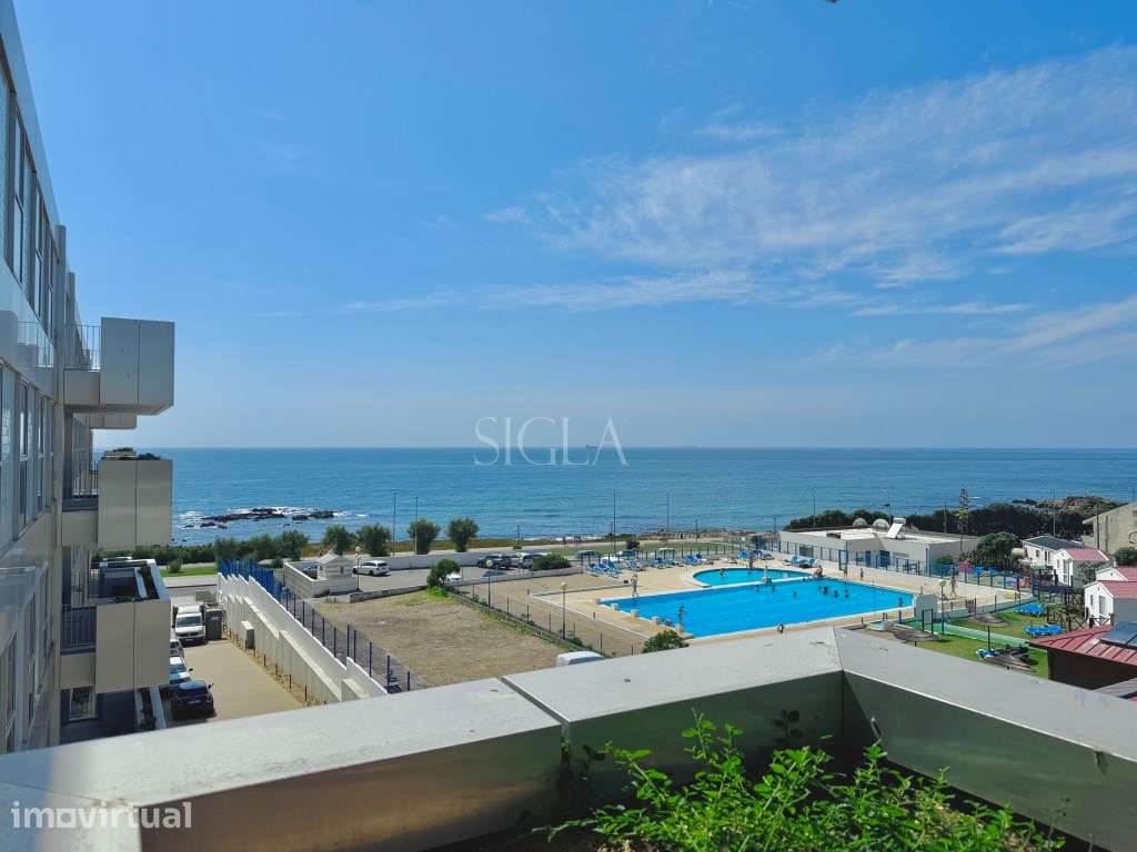 T1 em Primeira Linha de Mar - Grande imagem: 2/24