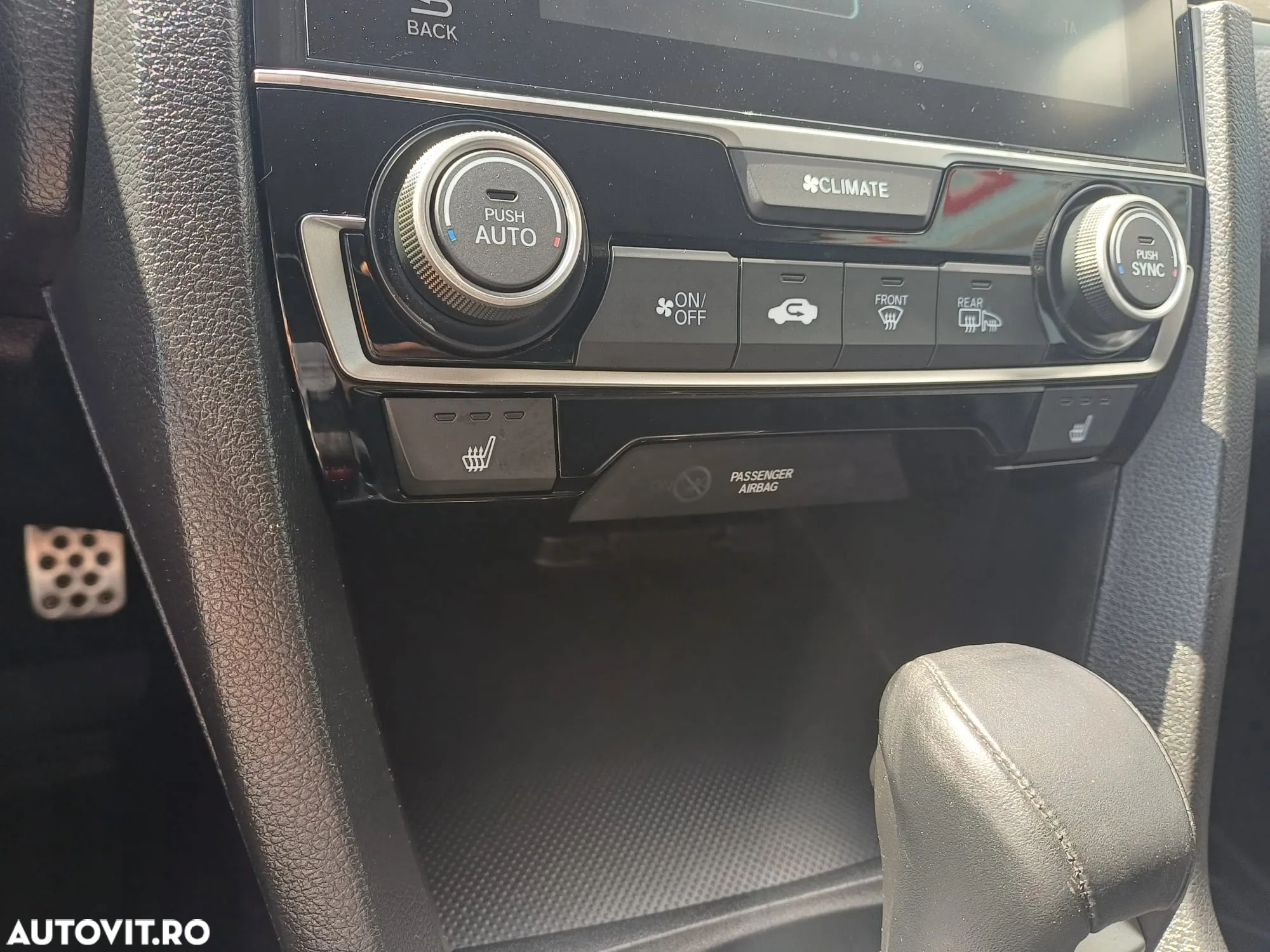 Honda Civic Sedan 1.5 VTEC Turbo CVT Elegance Navi - 19