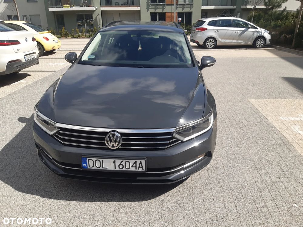 Volkswagen Passat Variant 1.6 TDI (BlueMotion Technology) Comfortline - 4