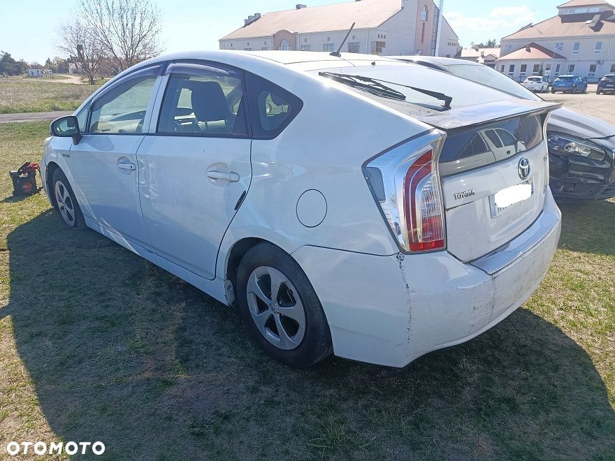 Toyota Prius - 6