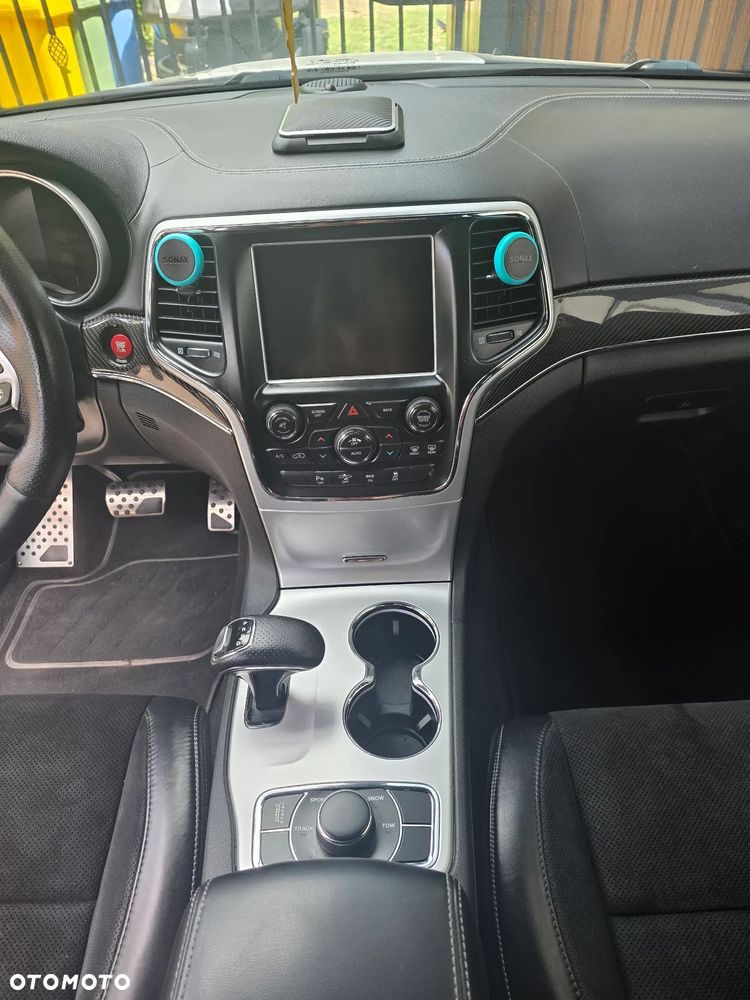 Jeep Grand Cherokee 6.4 V8 SRT8 - 18