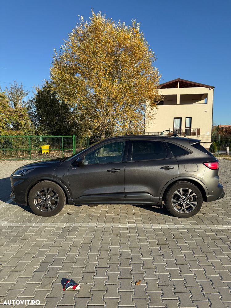 Ford Kuga 2.5 Duratec PHEV ST-LINE X - 12