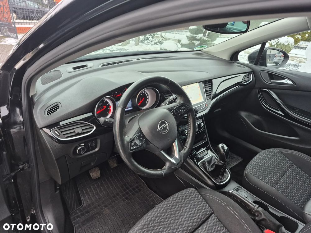 Opel Astra 1.4 Turbo Start/Stop Innovation - 17