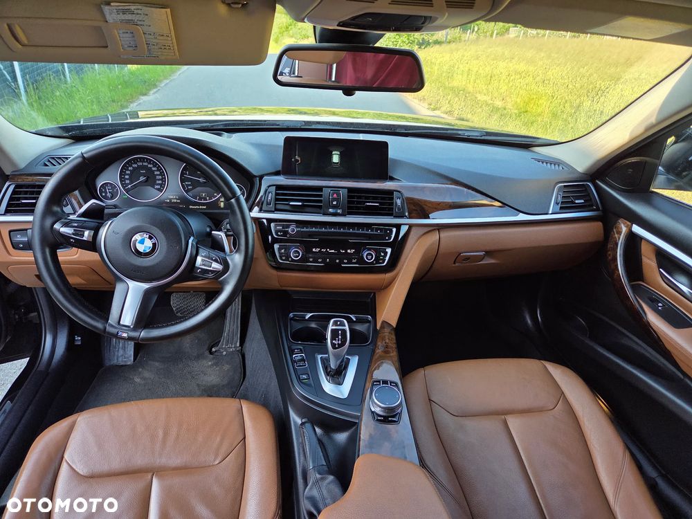 BMW Seria 3 330d xDrive Sport-Aut Sport Line - 21