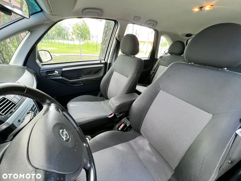 Opel Meriva - 10