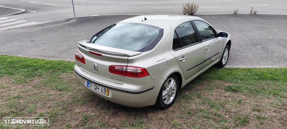 Renault Laguna 2.2 DCi Privilège - 10