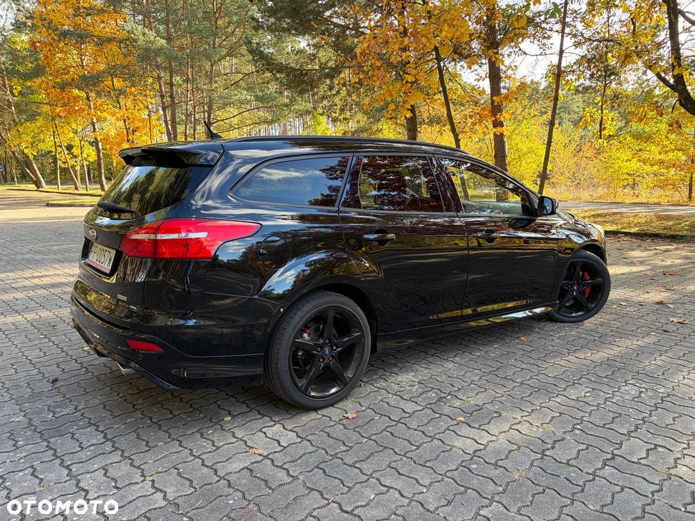 Ford Focus 1.5 EcoBoost STart-Stopp-System ST-LINE - 5