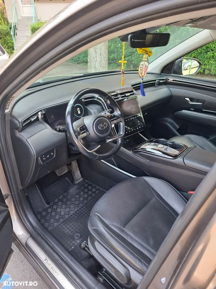 Hyundai Tucson 1.6 l MHEV 180 CP 4WD 7DCT Luxury - 10