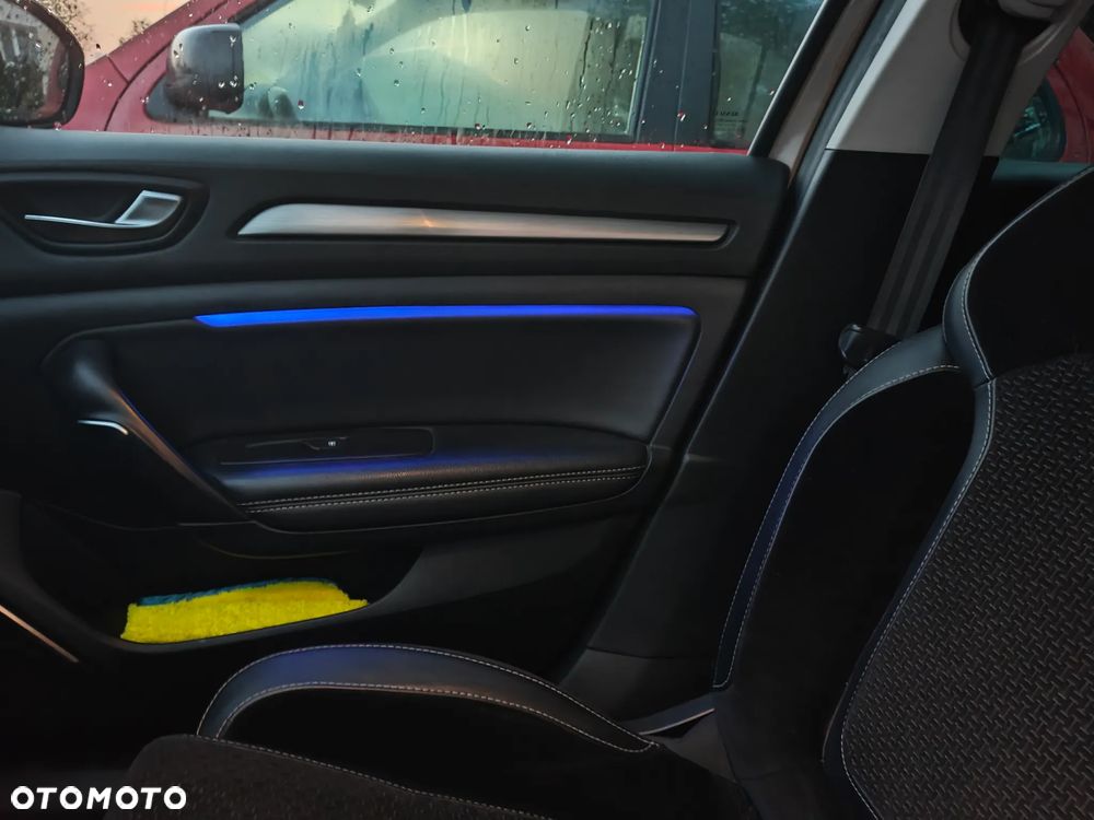 Renault Megane 1.6 SCe Intens - 9