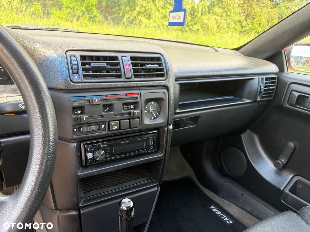 Opel Calibra 2.0 - 17