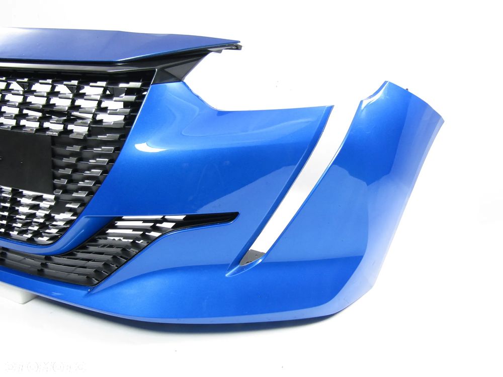 Zderzak przedni Peugeot 208 19 - 23 Bez Pdc Kod lakieru ESM - 11