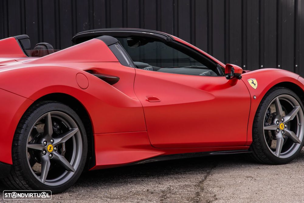 Ferrari F8 Tributo Standard - 6