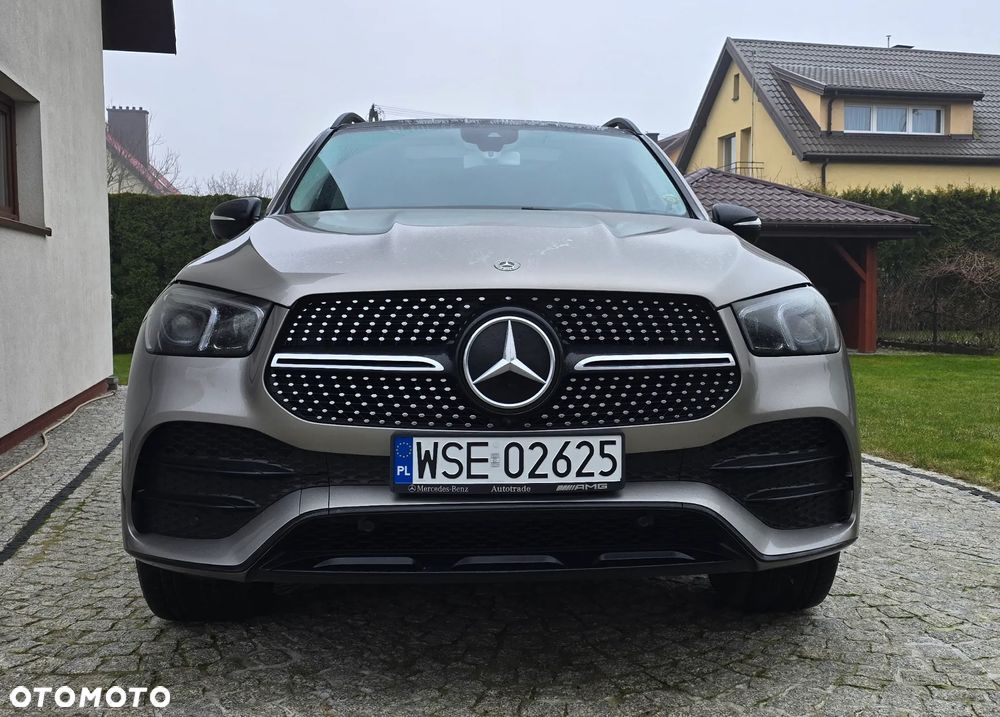 Mercedes-Benz GLE - 1
