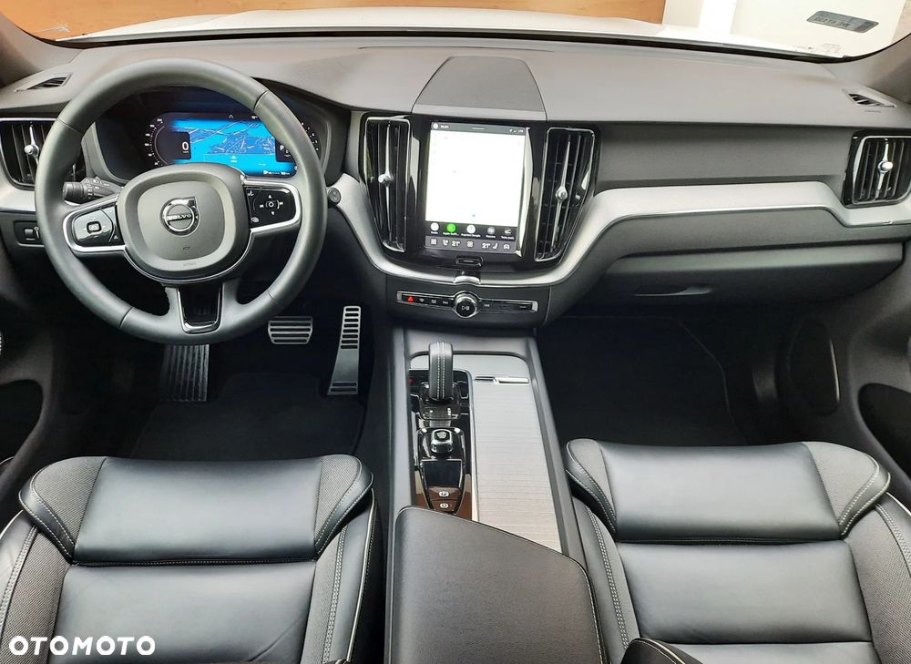 Volvo XC 60 B4 B R-Design - 21