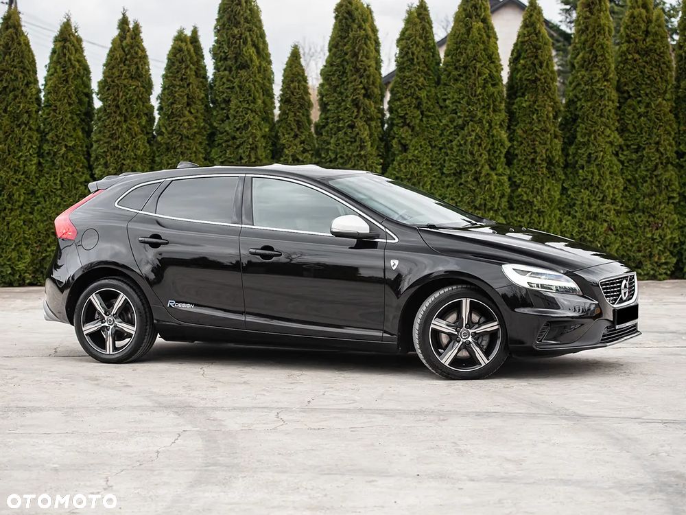 Volvo V40 D3 Geartronic RDesign - 3