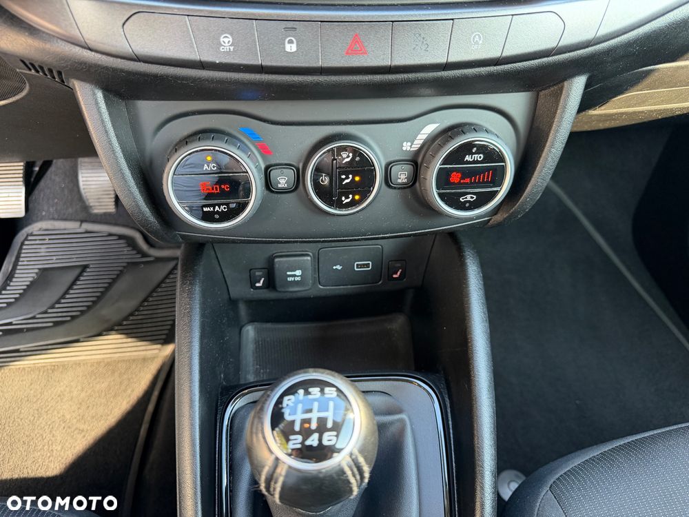 Fiat Tipo 1.4 T-Jet Lounge - 22