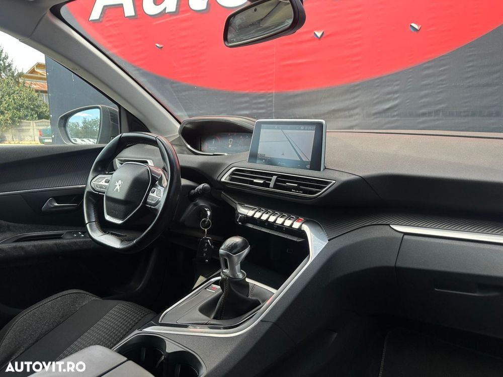 Peugeot 3008 - 9