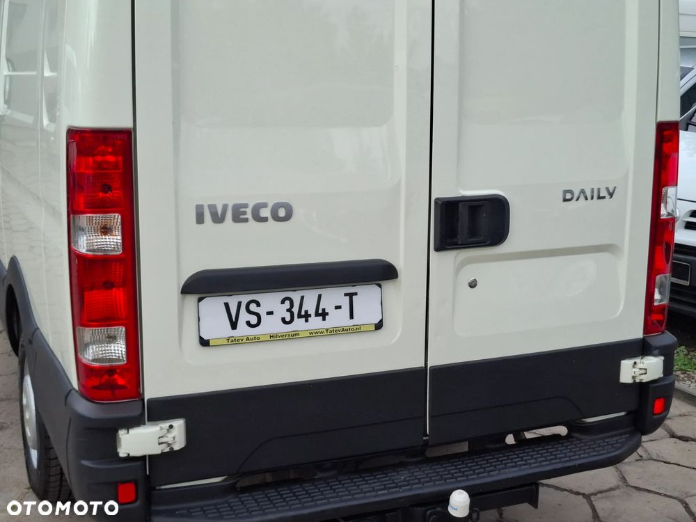 Iveco Daily 35S13 L2H2 ŚREDNIAK Klima HAK 3500KG - 14