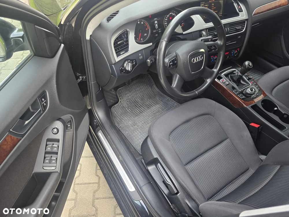 Audi A4 Limousine 1.8 TFSI Ambiente - 10