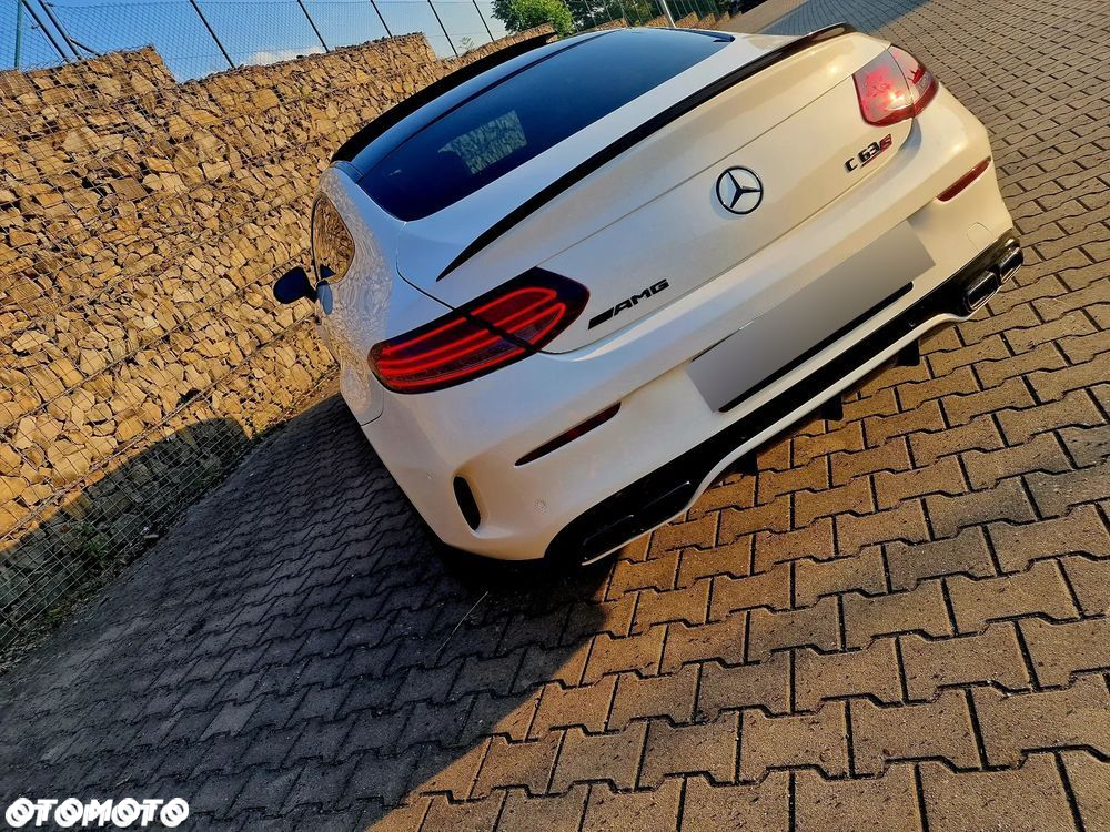 Mercedes-Benz Klasa C AMG 63 Coupe S AMG Speedshift 7G-MCT - 19