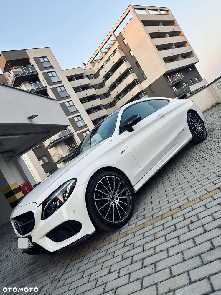 Mercedes-Benz Klasa C 200 4-Matic 9G-TRONIC - 7