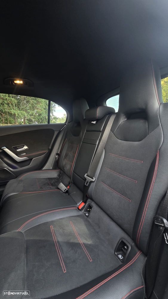 Mercedes-Benz A 250 - 11
