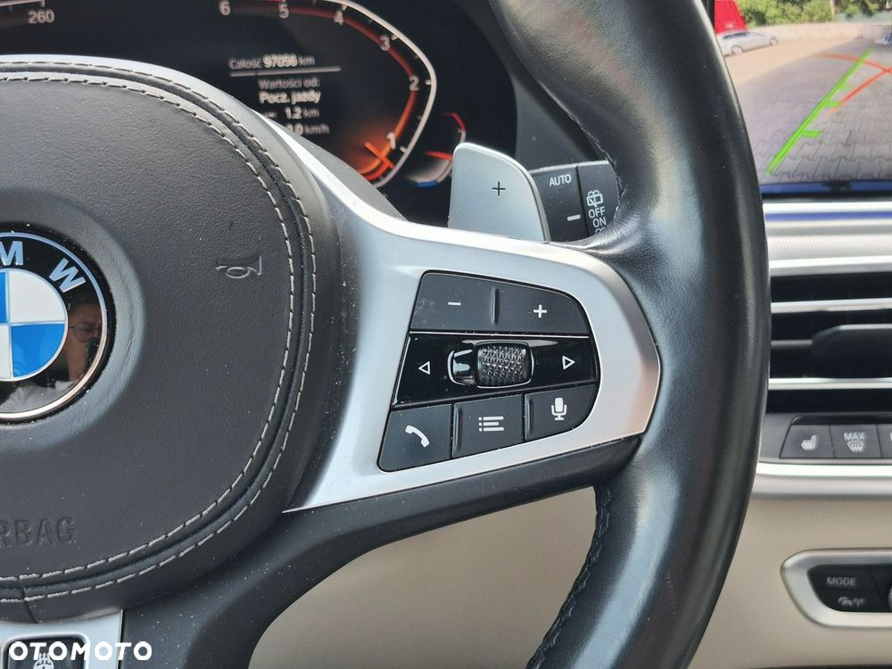 BMW X5 xDrive40d - 32