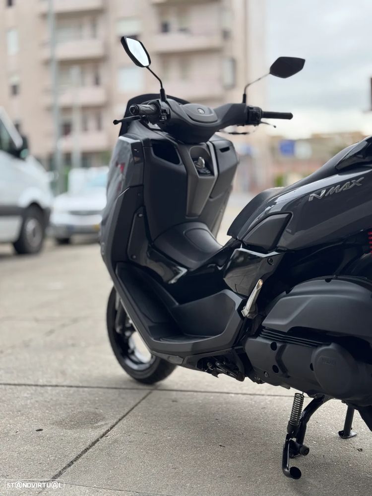 Yamaha NMAX - 7