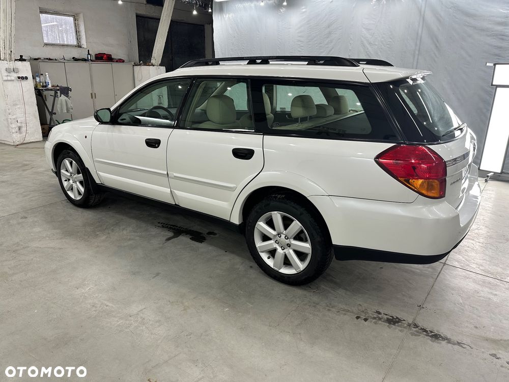 Subaru Outback 2.5 Automatik Trend - 3