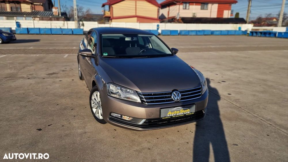 Volkswagen Passat 1.6 TDI DPF BlueMotion Technology Comfortline - 27