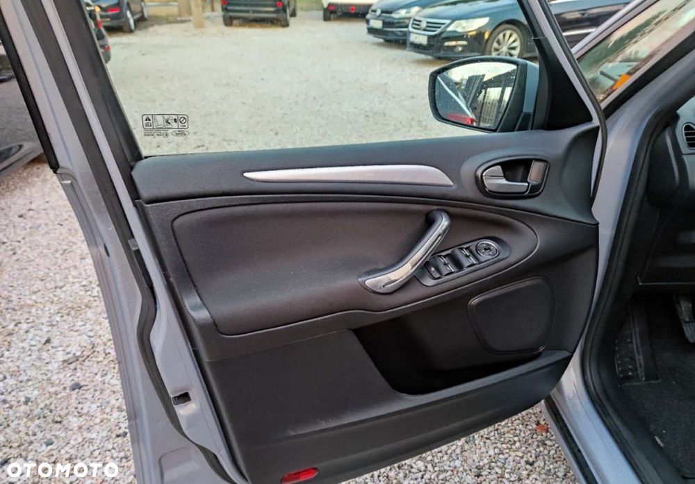 Ford S-Max 2.0 TDCi Trend - 15