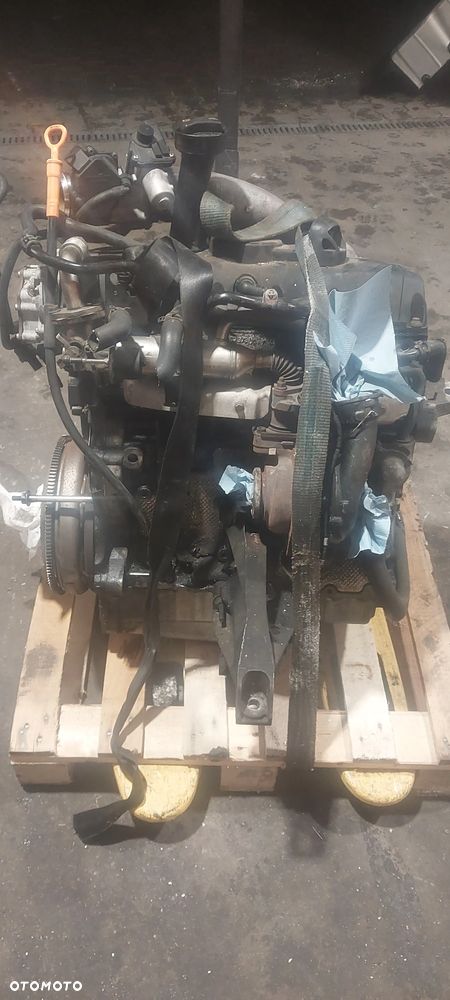 Silnik vw t5 kompletny BNZ  uszkodzony - 1