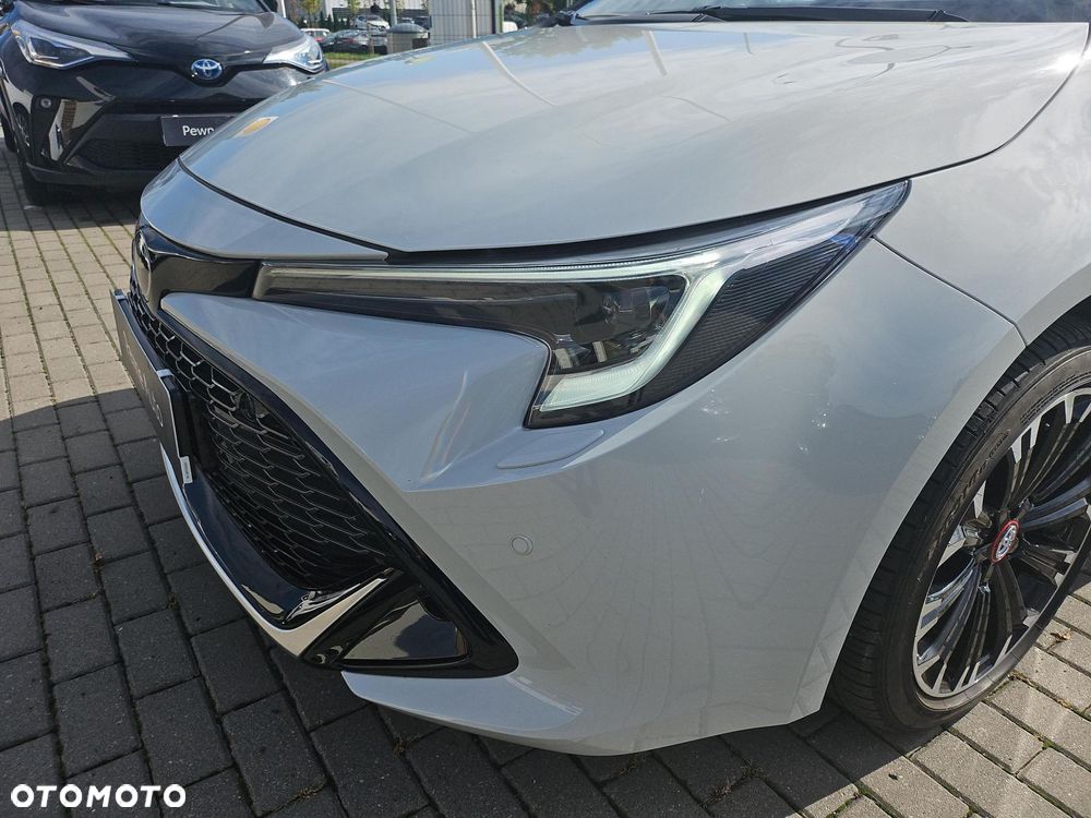 Toyota Corolla - 28
