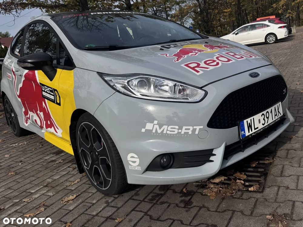 Ford Fiesta ST200 - 24