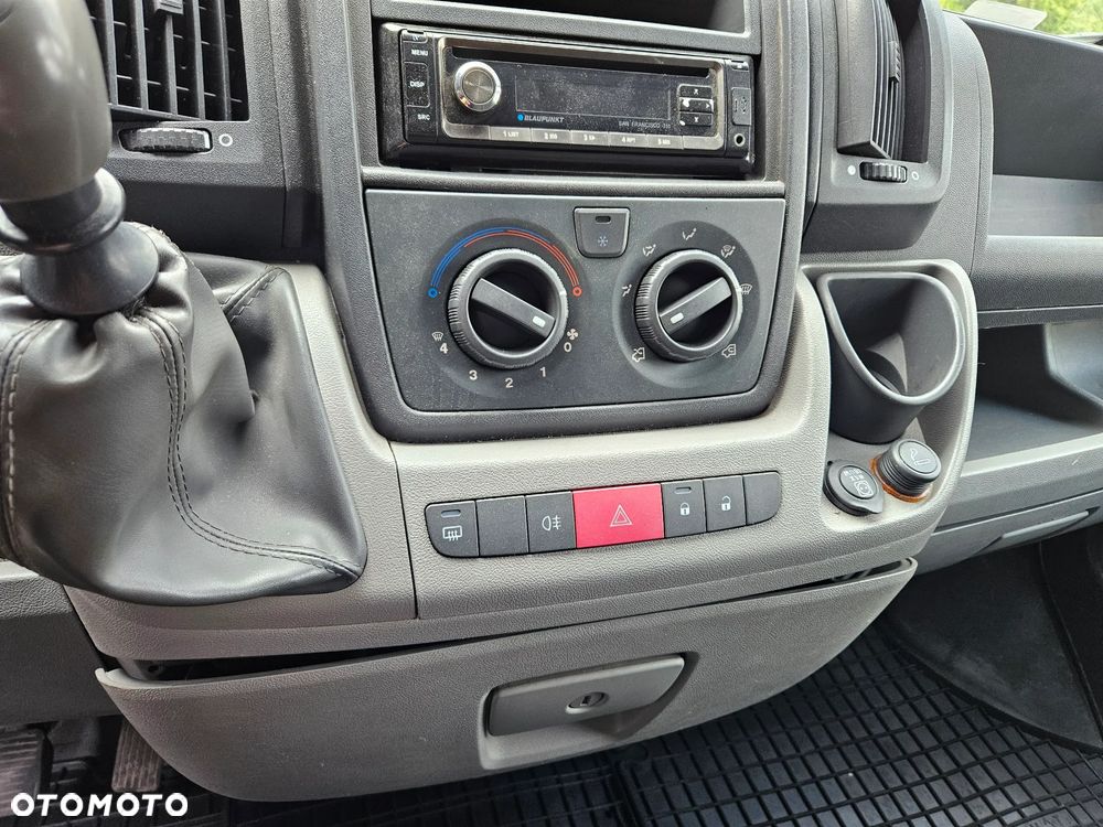 Peugeot Boxer L1H1 Klima Niski Przebieg - 11