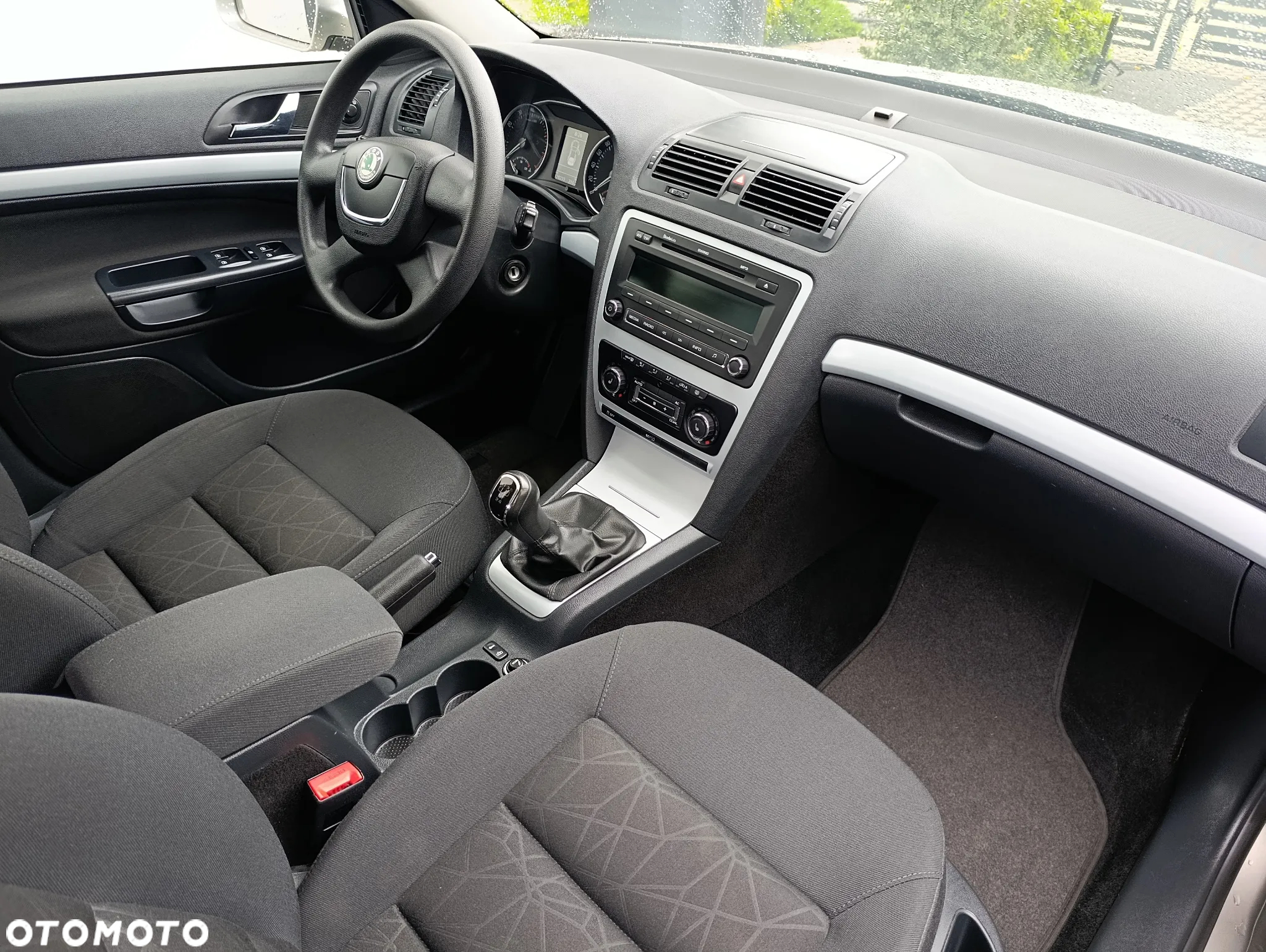 Skoda Octavia 1.6 Family - 32