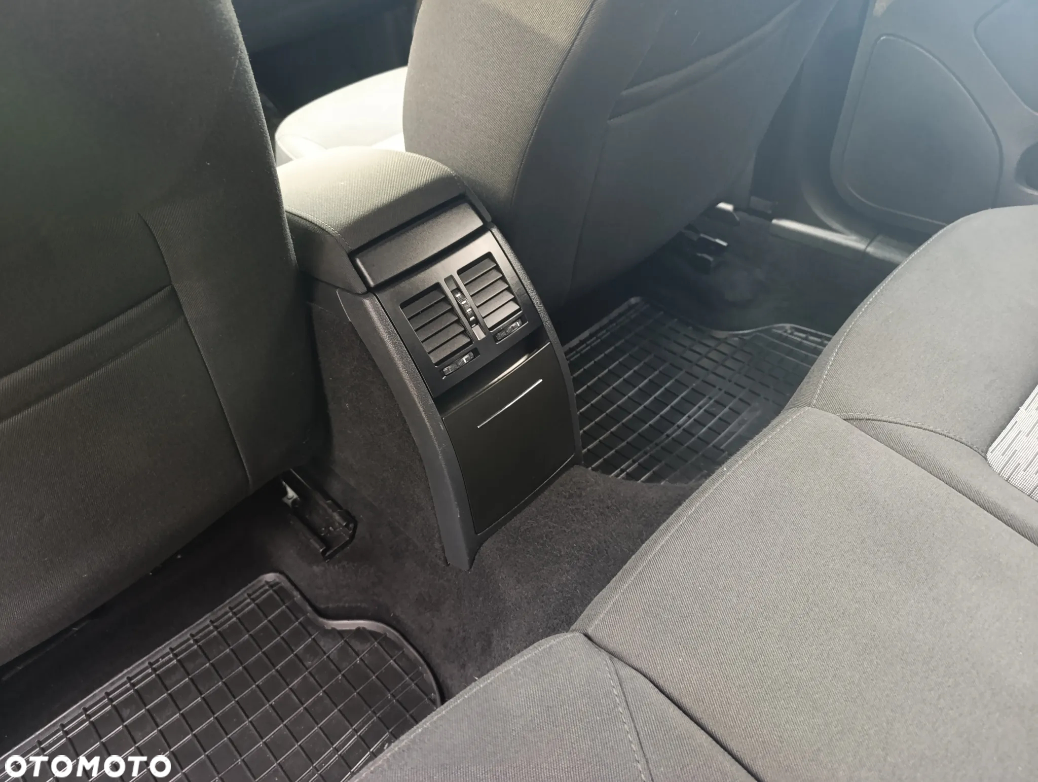 Skoda Octavia 2.0 TDI DPF Elegance - 18