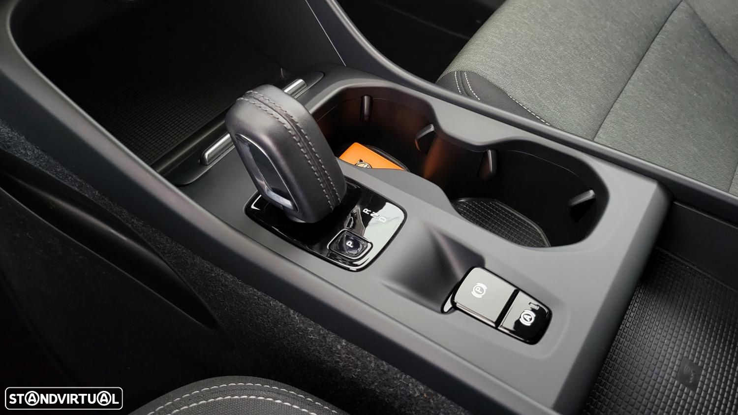 Volvo XC 40 1.5 T5 PHEV R-Design Expression - 21