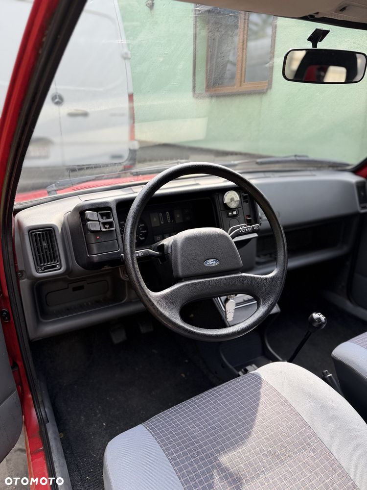 Ford Fiesta - 5