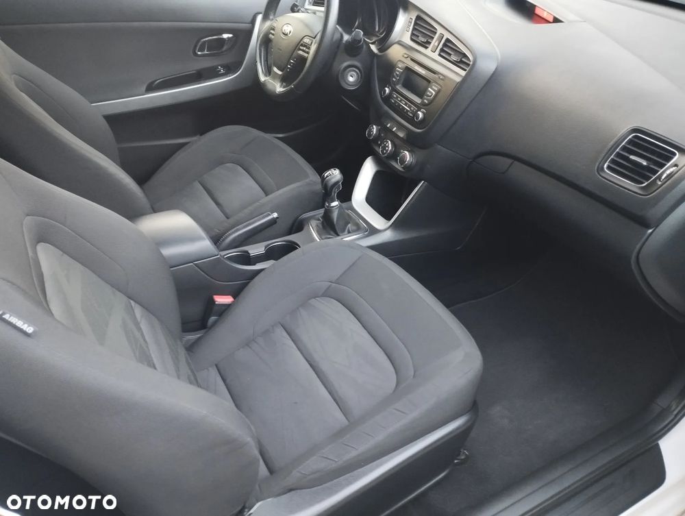 Kia ProCeed 1.4 CRDI L - 6