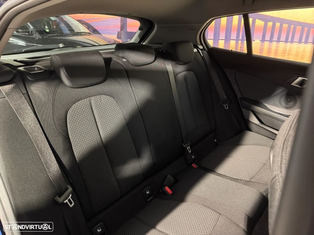 BMW 116 i Aut. - 23