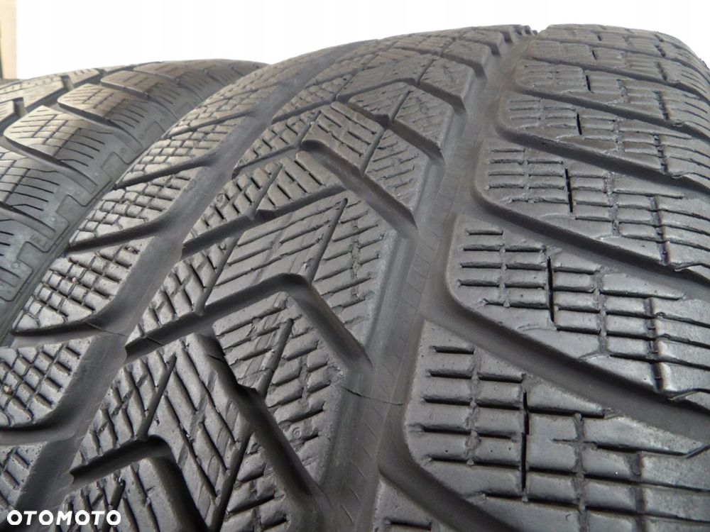 4x opony 255/45R20 PIRELLI SCORPION WINTER - 4
