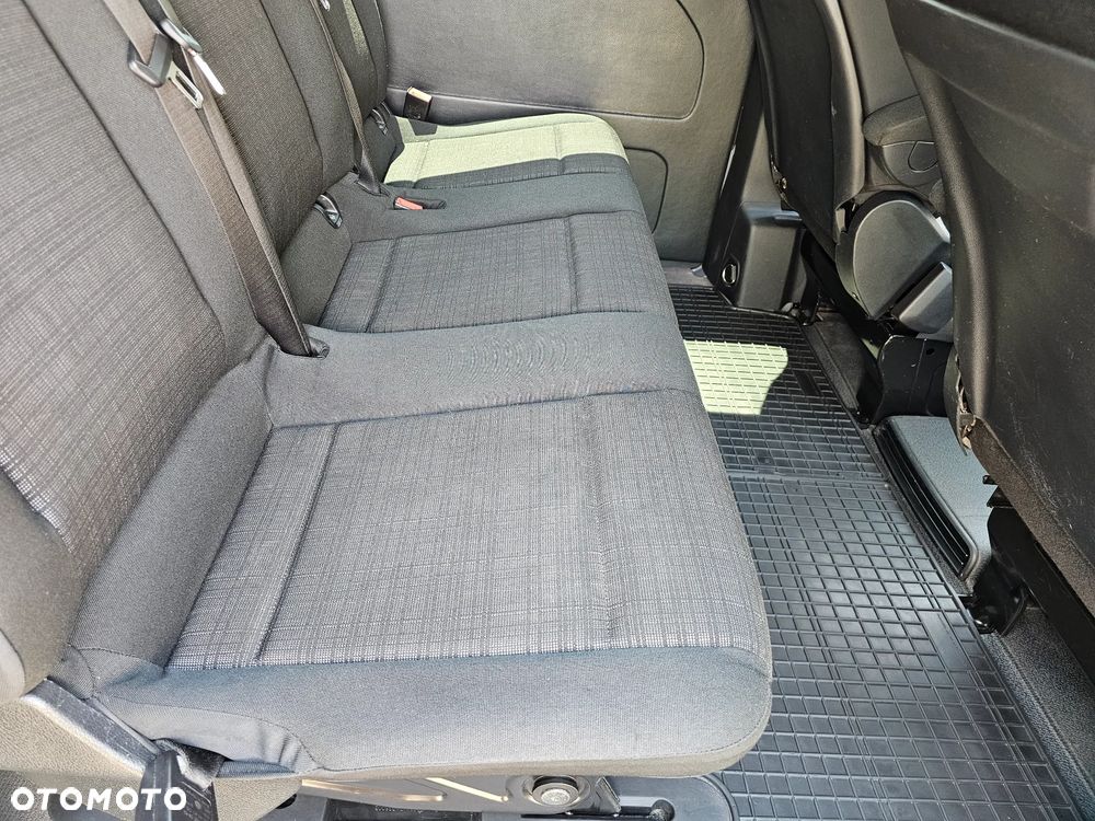Mercedes-Benz Vito - 17