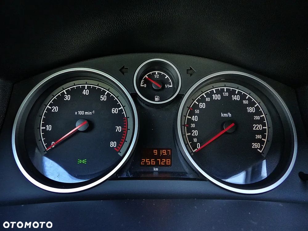 Opel Astra 1.4 Enjoy - 28