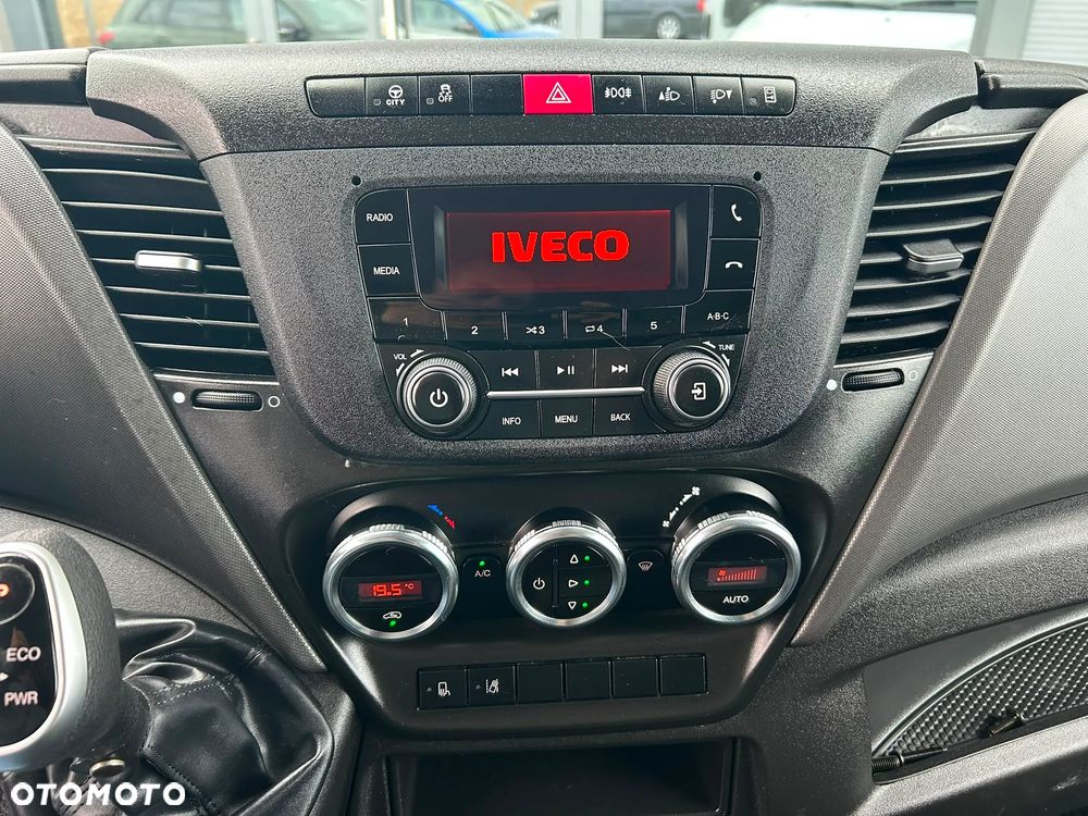 Iveco Daily 50C18 35C18 Hi-Matic 3.0 HPI Kontener 11 palet + winda 750kg **Climatronic**Serwis**Sprowadzony**2022R** - 15