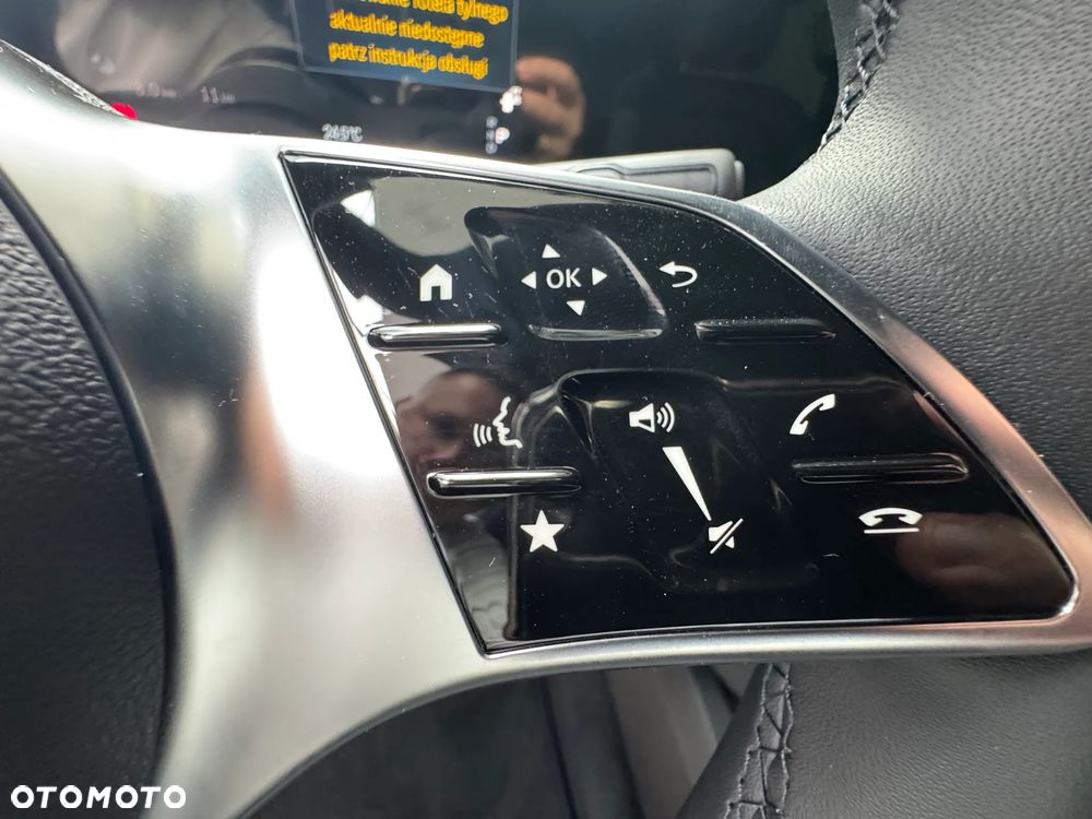 Mercedes-Benz Klasa V 300 d 4-Matic Exclusive 9G-Tronic (d³ugi) - 21