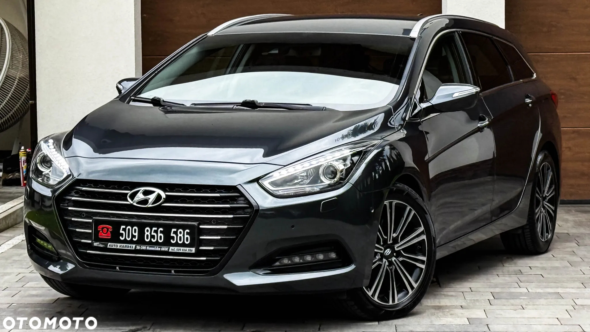 Hyundai i40 1.7 CRDi BlueDrive Business DCT - 17