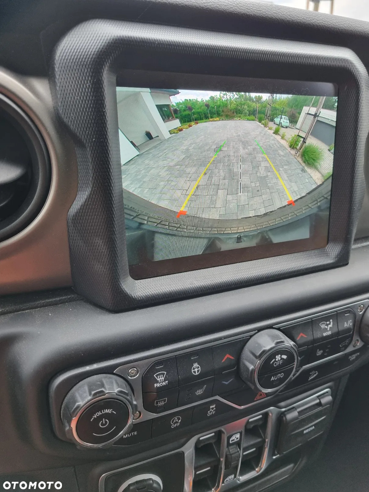Jeep Wrangler - 14